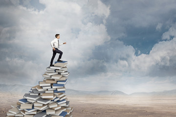 电话工作人员回访客户有哪些原则